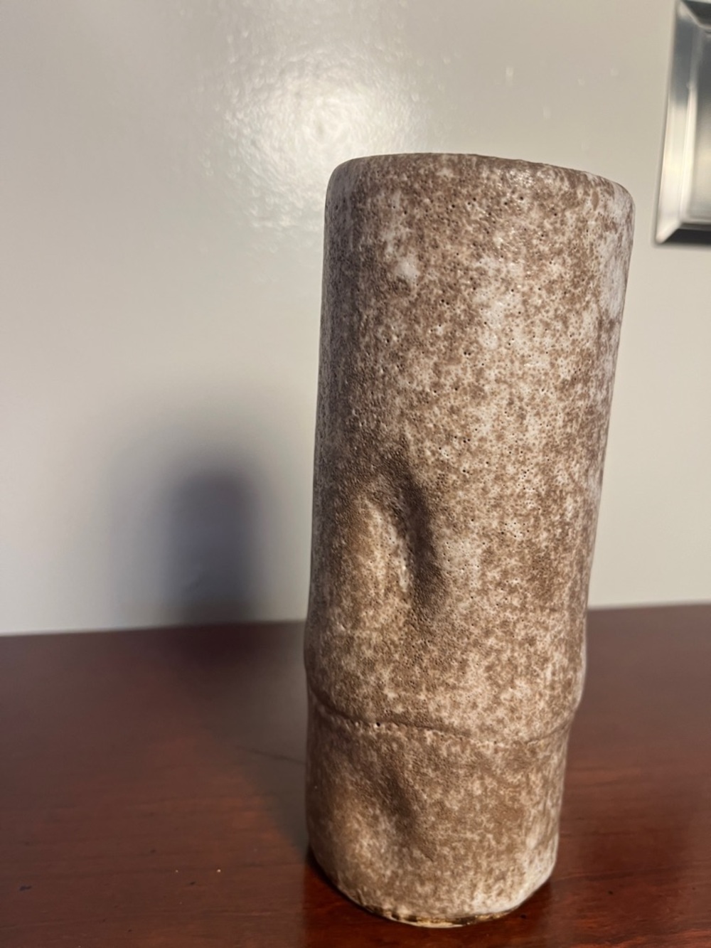 McCarty Pottery signed Vintage Brown and White Bamboo Ceramic Bud Vase 6.5 tall - Picture 5 of 7